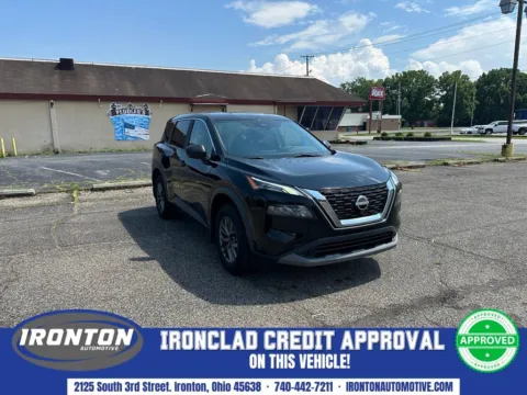 Black 2023 Nissan Rogue S for sale in Ironton, OH
