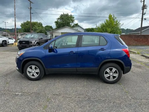 More photos of 2017 Chevrolet Trax LS at Ironton Automotive, OH