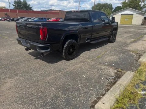 More photos of 2021 GMC Sierra 2500 HD AT4 at Ironton Automotive, OH