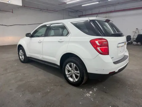 More photos of 2016 Chevrolet Equinox LS at Ironton Automotive, OH