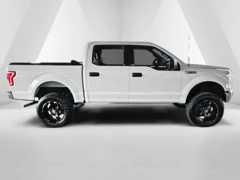 More photos of 2016 Ford F-150 XLT at Ironton Automotive, OH