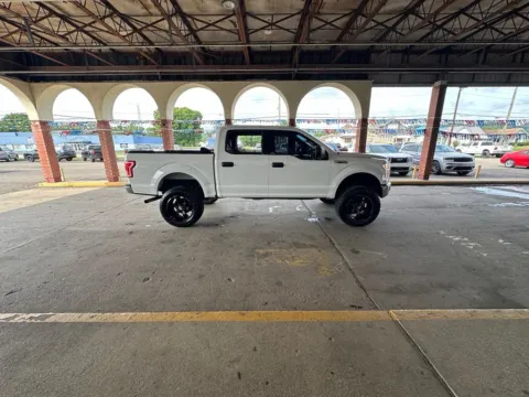 More photos of 2016 Ford F-150 XLT at Ironton Automotive, OH