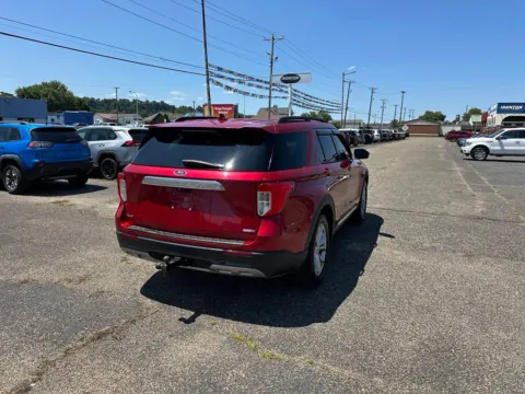 Another view of 2020 Ford Explorer XLT for sale in Ironton, OH at Ironton Automotive