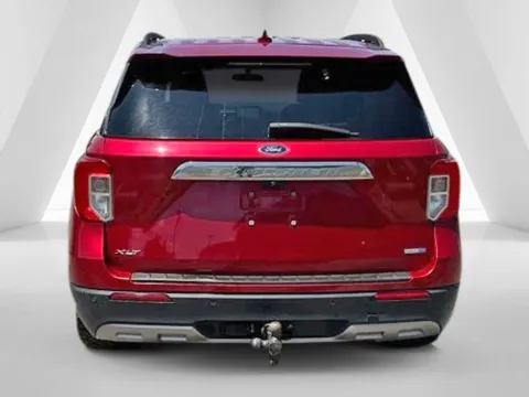 More photos of 2020 Ford Explorer XLT at Ironton Automotive, OH