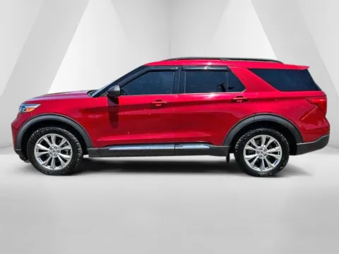 More photos of 2020 Ford Explorer XLT at Ironton Automotive, OH