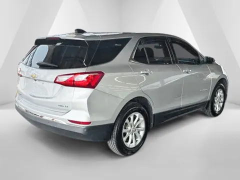 More photos of 2018 Chevrolet Equinox LT at Ironton Automotive, OH