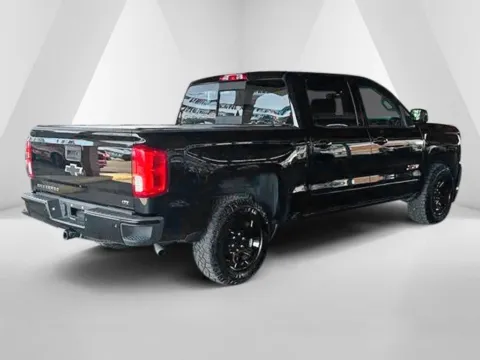 More photos of 2018 Chevrolet Silverado 1500 LTZ at Ironton Automotive, OH