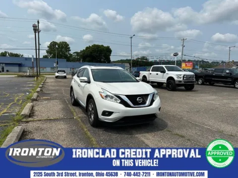 White 2017 Nissan Murano SL for sale in Ironton, OH