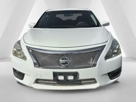 Photos of 2015 Nissan Altima 2.5 S for sale in Ironton, OH at Ironton Automotive
