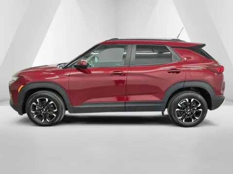 More photos of 2023 Chevrolet TrailBlazer LT at Ironton Automotive, OH