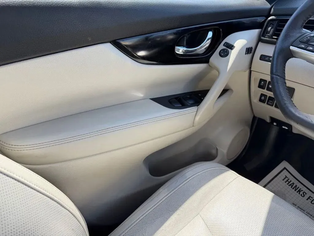 2021 Nissan Rogue Sport SL - Photo 12