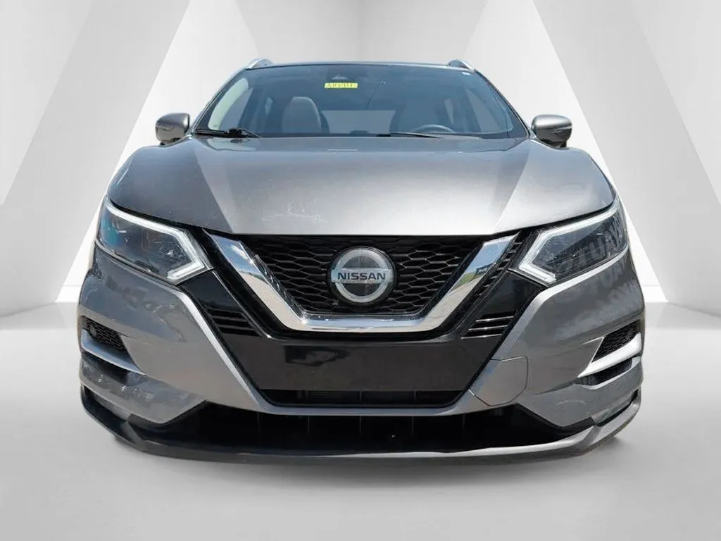 2021 Nissan Rogue Sport SL - Photo 2