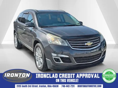 Gray 2015 Chevrolet Traverse LT for sale in Ironton, OH