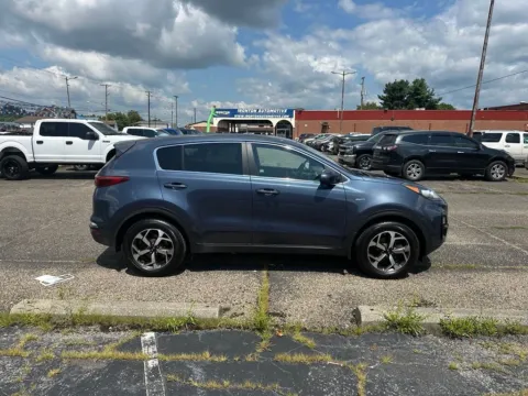 More photos of 2020 Kia Sportage LX at Ironton Automotive, OH