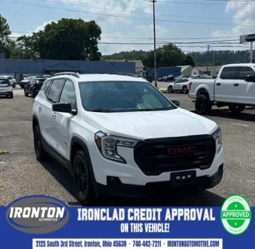 White 2022 GMC Terrain AT4 for sale in Ironton, OH