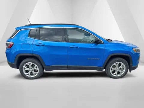 More photos of 2024 Jeep Compass Latitude at Ironton Automotive, OH