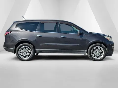 More photos of 2015 Chevrolet Traverse LT at Ironton Automotive, OH