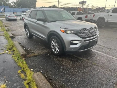 More photos of 2021 Ford Explorer Limited at Ironton Automotive, OH