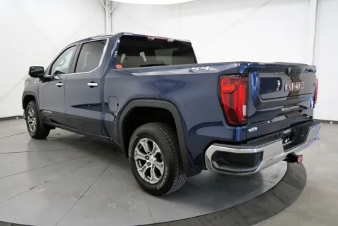 More photos of 2023 GMC Sierra 1500 SLT at Ironton Automotive, OH