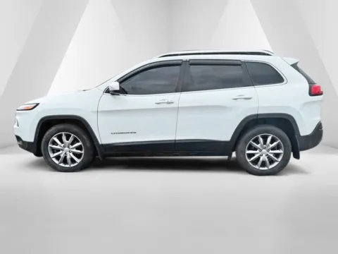 More photos of 2017 Jeep Cherokee Limited at Ironton Automotive, OH