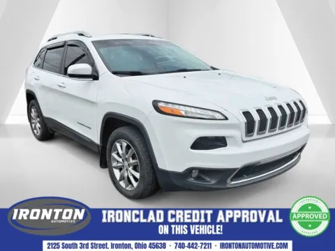 White 2017 Jeep Cherokee Limited for sale in Ironton, OH