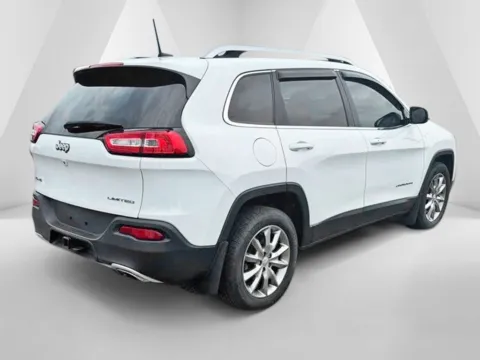 More photos of 2017 Jeep Cherokee Limited at Ironton Automotive, OH