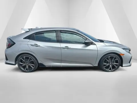 More photos of 2017 Honda Civic Sport at Ironton Automotive, OH