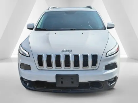Photos of 2018 Jeep Cherokee Latitude Plus for sale in Ironton, OH at Ironton Automotive