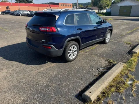 More photos of 2015 Jeep Cherokee Latitude at Ironton Automotive, OH