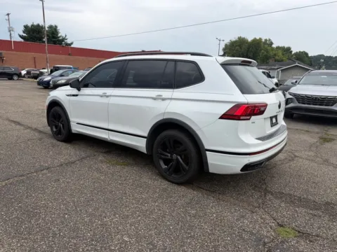 More photos of 2023 Volkswagen Tiguan 2.0T SE R-Line Black at Ironton Automotive, OH