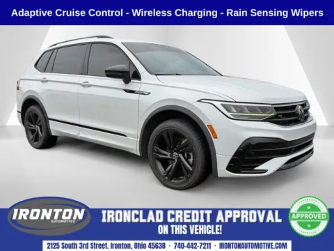 White 2023 Volkswagen Tiguan 2.0T SE R-Line Black for sale in Ironton, OH