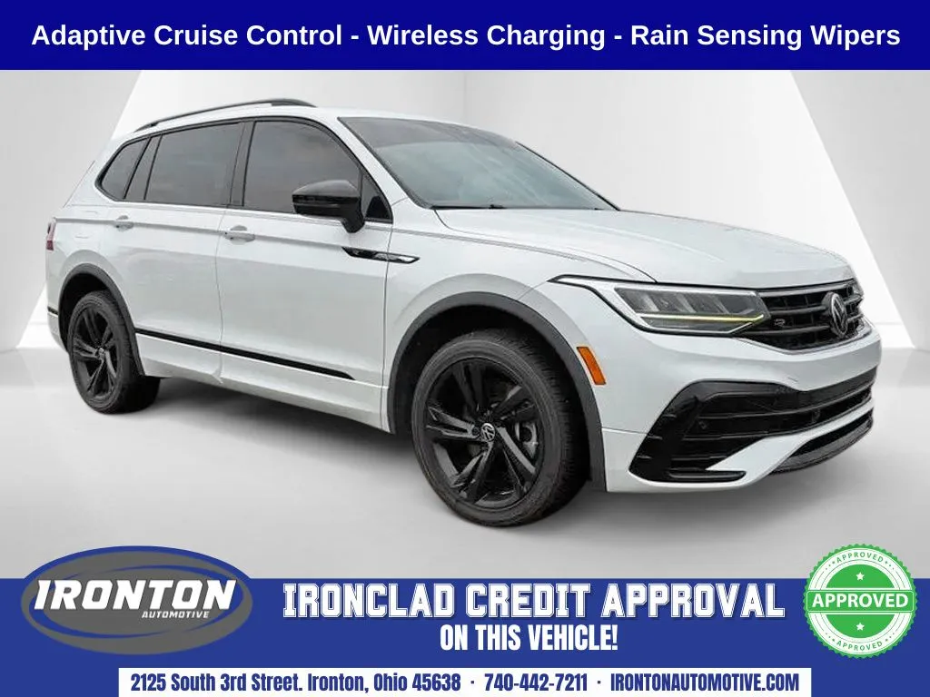 White 2023 Volkswagen Tiguan 2.0T SE R-Line Black for sale in Ironton, OH