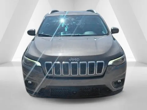 Photos of 2021 Jeep Cherokee Latitude Lux for sale in Ironton, OH at Ironton Automotive