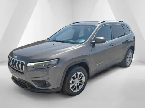 Another view of 2021 Jeep Cherokee Latitude Lux for sale in Ironton, OH at Ironton Automotive