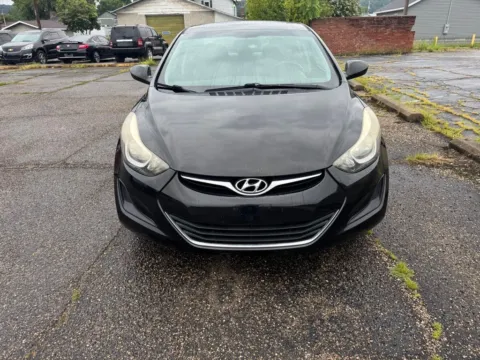 Photos of 2016 Hyundai Elantra SE for sale in Ironton, OH at Ironton Automotive