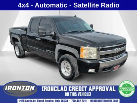 Black 2008 Chevrolet Silverado 1500 LT for sale in Ironton, OH