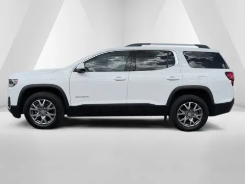 More photos of 2022 GMC Acadia SLT at Ironton Automotive, OH