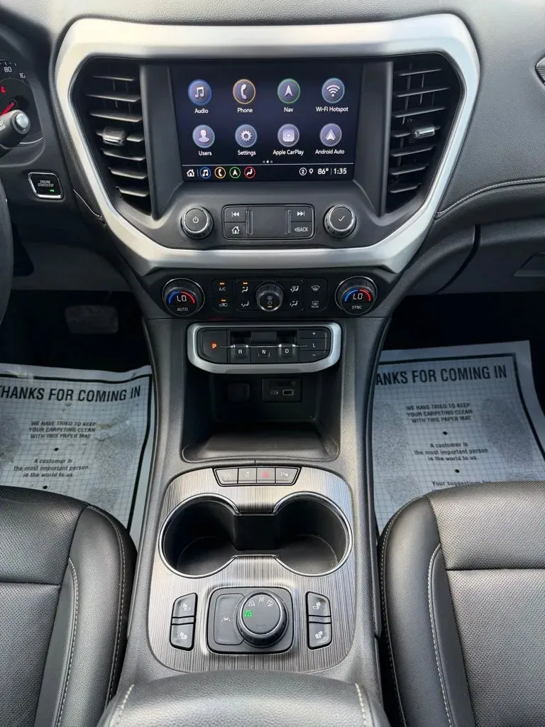 2022 GMC Acadia SLT - Photo 21