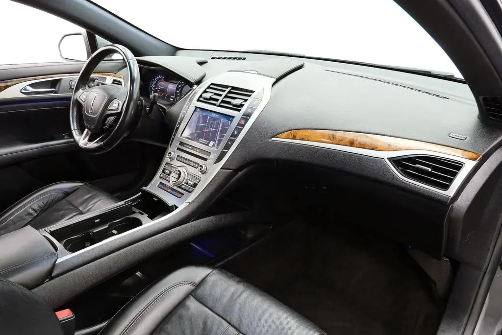 2020 Lincoln MKZ Reserve II - Photo 17