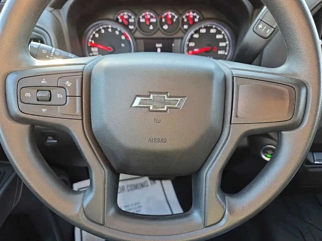2023 Chevrolet Silverado 1500 Custom - Photo 22