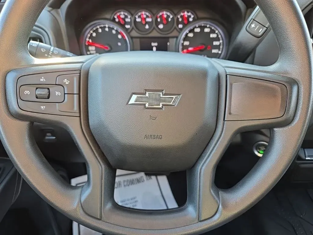 2023 Chevrolet Silverado 1500 Custom - Photo 21