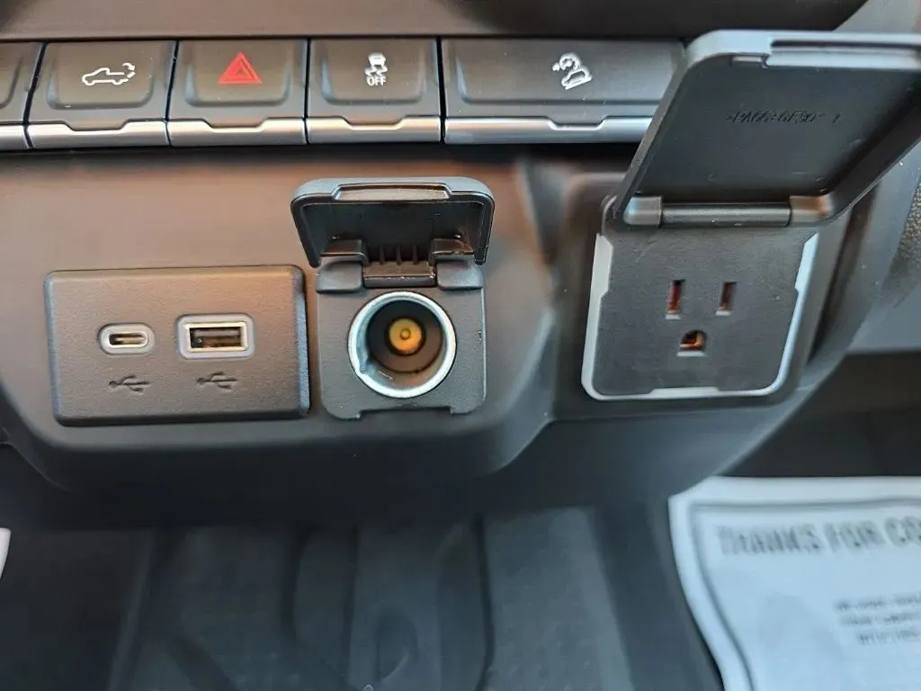2023 Chevrolet Silverado 1500 Custom - Photo 14