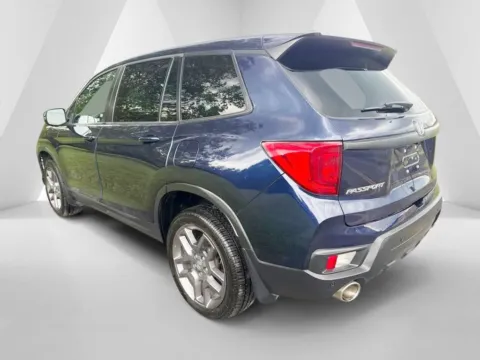 More photos of 2023 Honda Passport EX-L at Ironton Automotive, OH