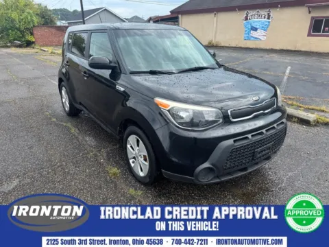 Black 2016 Kia Soul for sale in Ironton, OH