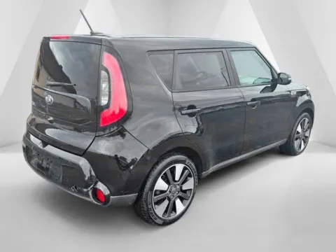 More photos of 2014 Kia Soul Exclaim at Ironton Automotive, OH
