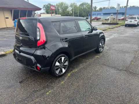 More photos of 2014 Kia Soul Exclaim at Ironton Automotive, OH
