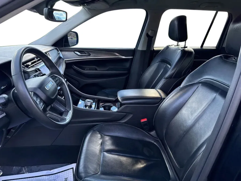 2023 Jeep Grand Cherokee Limited - Photo 13