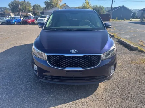 Photos of 2018 Kia Sedona SX for sale in Ironton, OH at Ironton Automotive