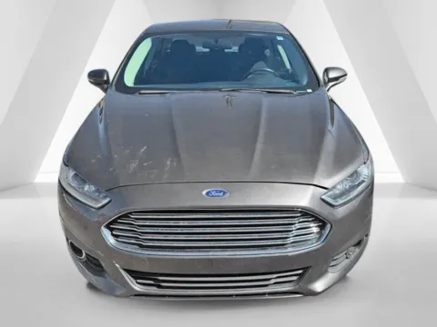 Another view of 2016 Ford Fusion SE for sale in Ironton, OH at Ironton Automotive