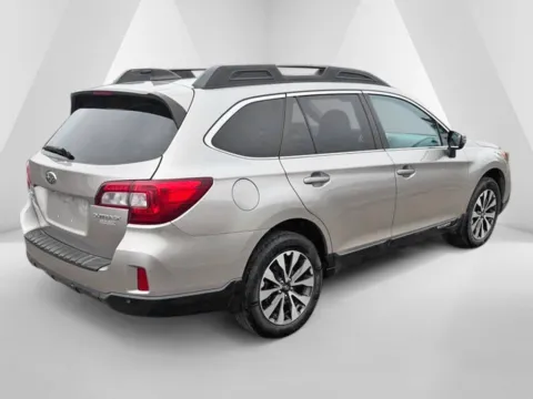 More photos of 2017 Subaru Outback 2.5i at Ironton Automotive, OH